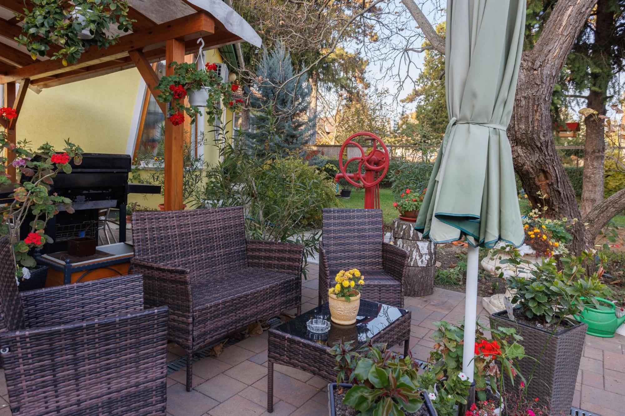 Bed and Breakfast Harang Panzio Дьомаэндрёд Экстерьер фото